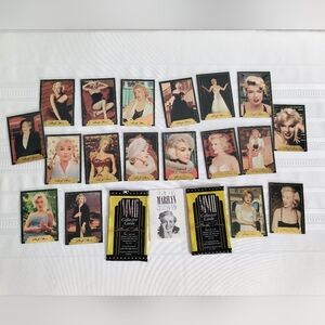Marilyn Monroe 1995 Sleeved Collector Card's With Original Foil Package 18 Count